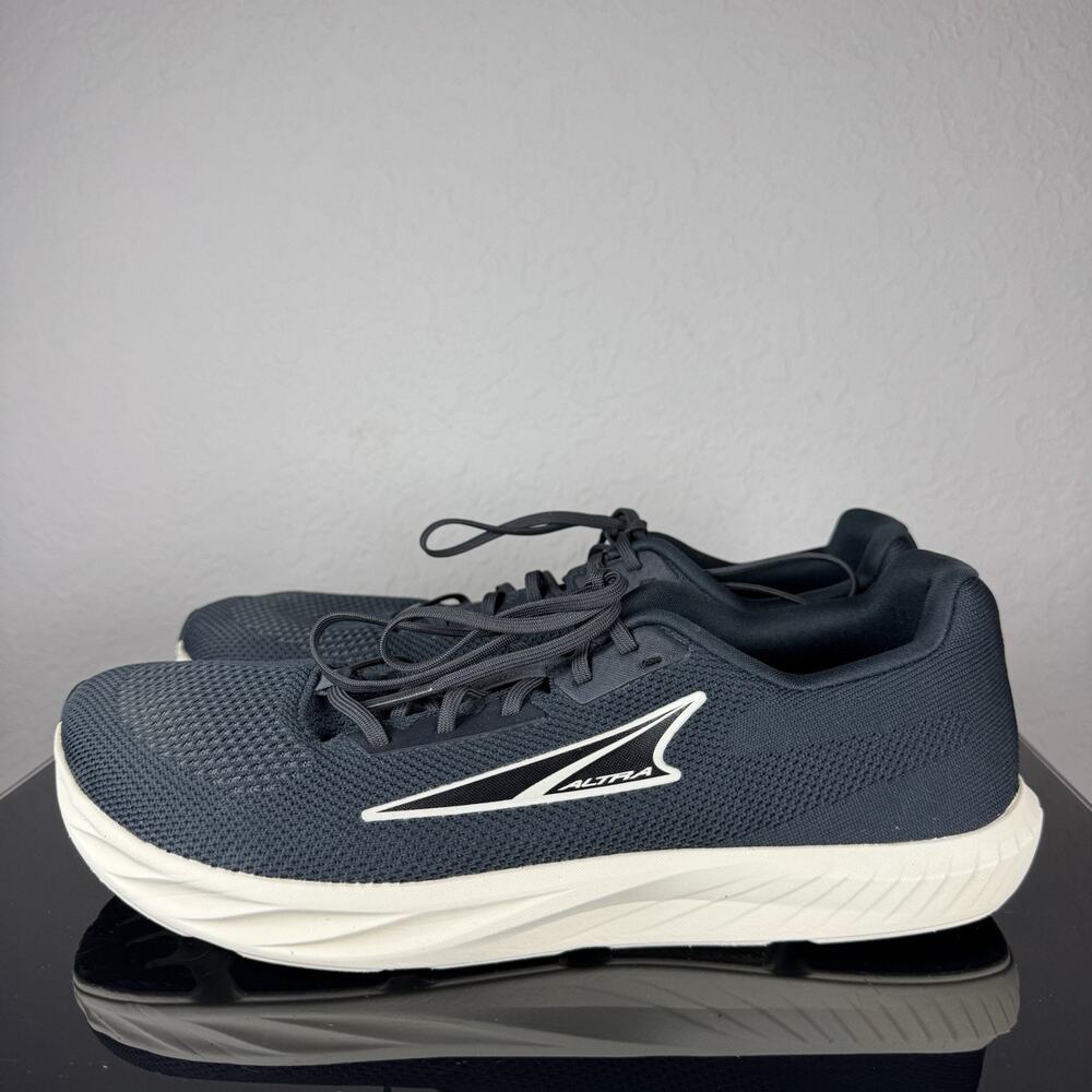 Altra Escalante 4 Mens Size 10.5 Black White Athletic Running Walking Shoes